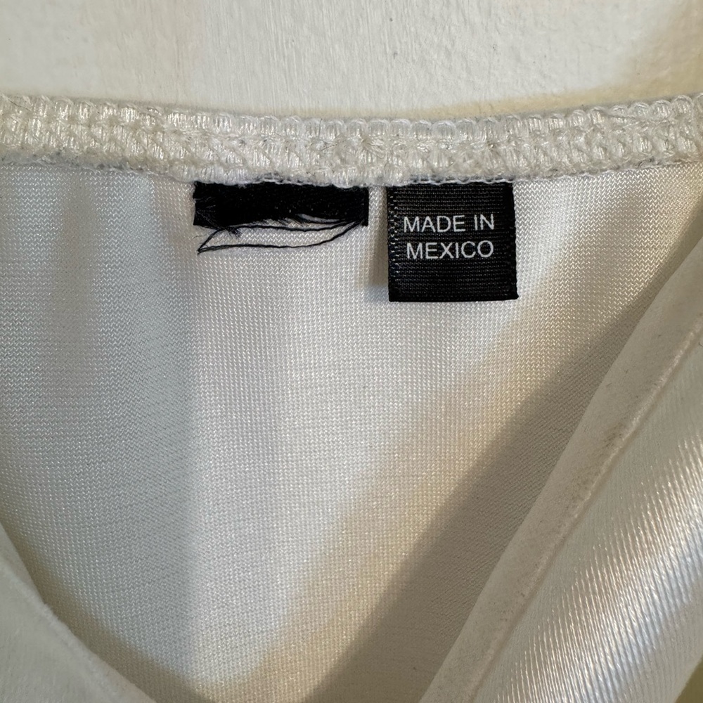 White Satin/Silky Dress - Picture 4 of 4